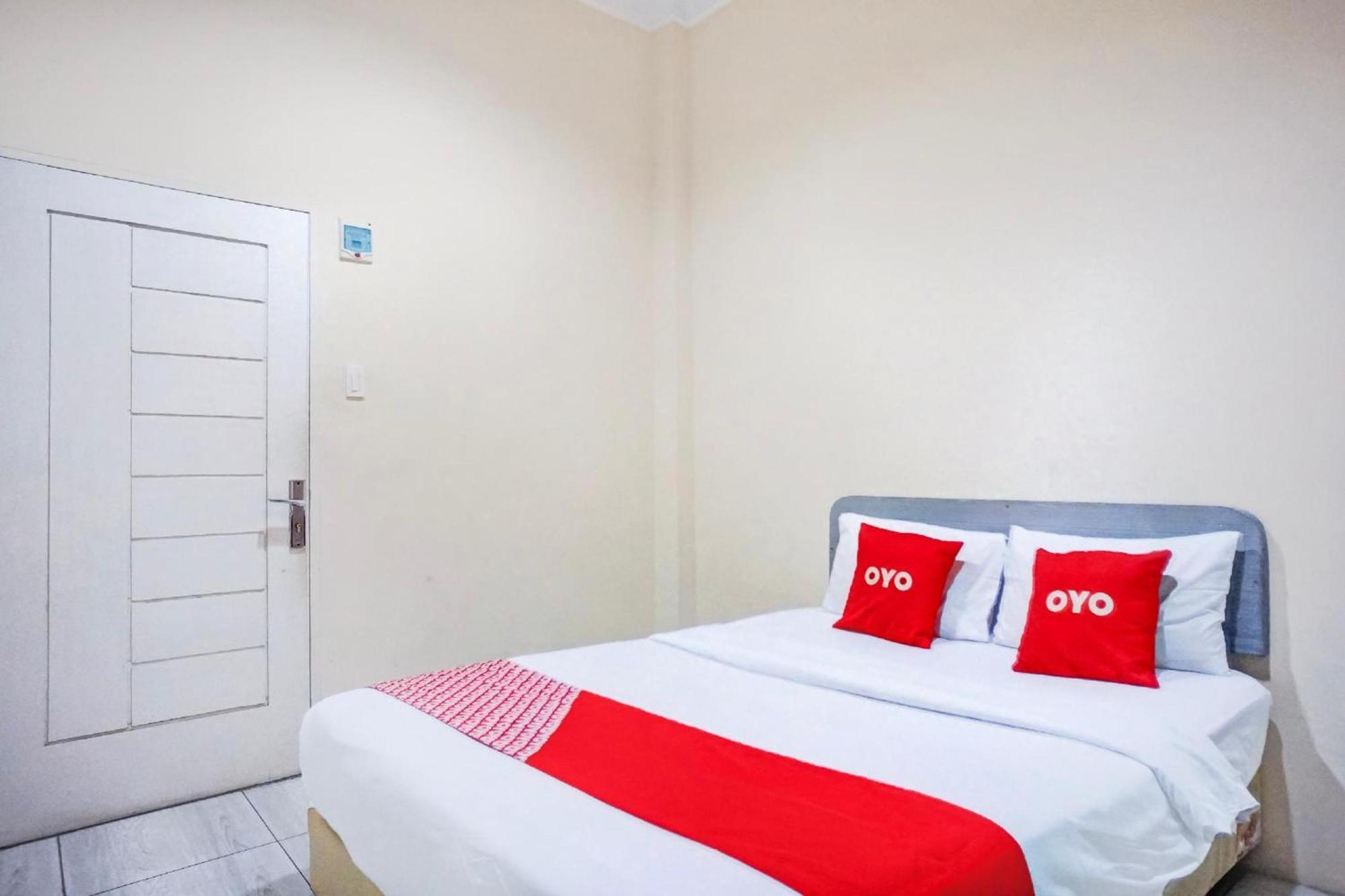 Hotel O Medan City Near Lapangan Benteng Formerly Ralica Residence Extérieur photo