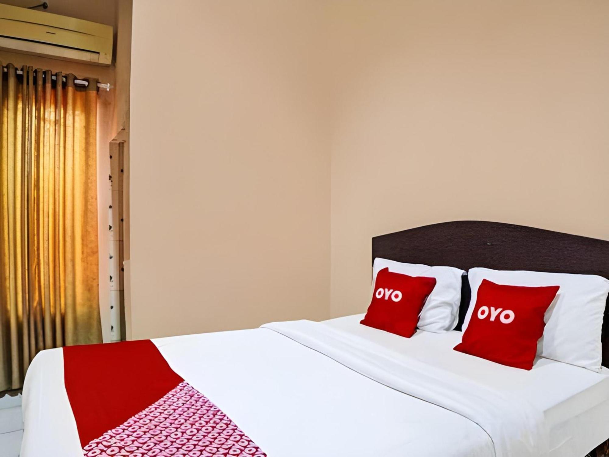 Hotel O Medan City Near Lapangan Benteng Formerly Ralica Residence Extérieur photo