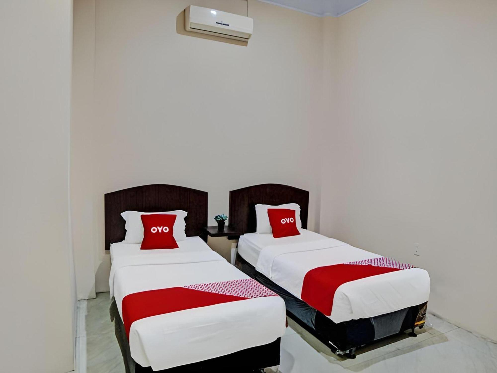Hotel O Medan City Near Lapangan Benteng Formerly Ralica Residence Extérieur photo