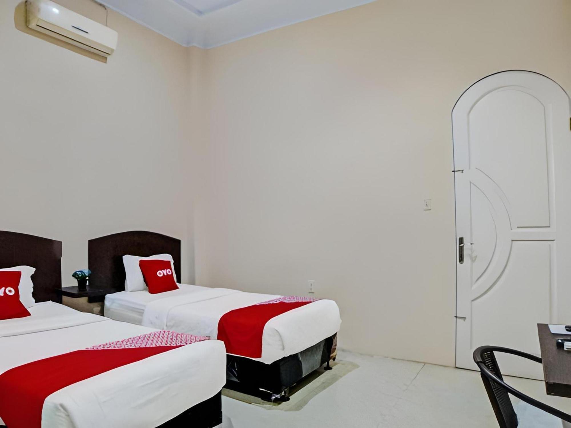 Hotel O Medan City Near Lapangan Benteng Formerly Ralica Residence Extérieur photo